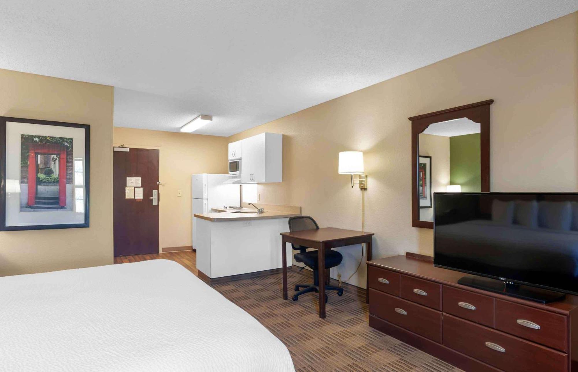 Extended Stay America Suites - Fort Lauderdale - Cypress Creek - Nw 6Th Way Εξωτερικό φωτογραφία