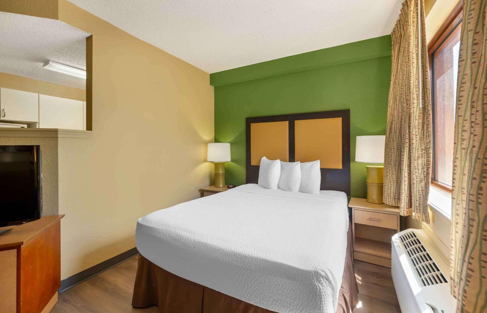 Extended Stay America Suites - Fort Lauderdale - Cypress Creek - Nw 6Th Way Εξωτερικό φωτογραφία