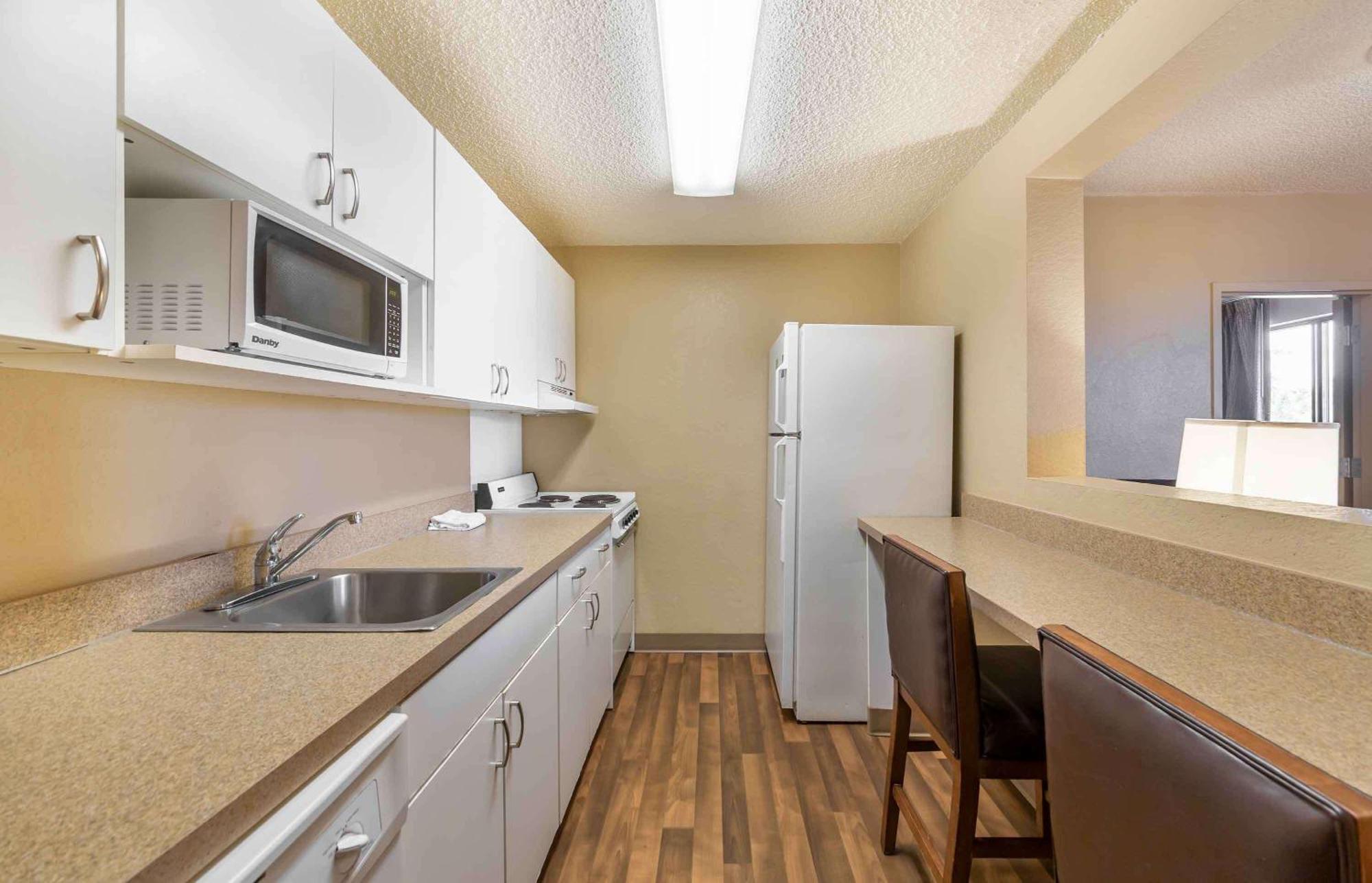 Extended Stay America Suites - Fort Lauderdale - Cypress Creek - Nw 6Th Way Εξωτερικό φωτογραφία