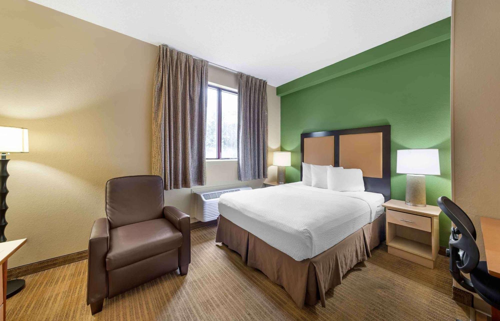 Extended Stay America Suites - Fort Lauderdale - Cypress Creek - Nw 6Th Way Εξωτερικό φωτογραφία